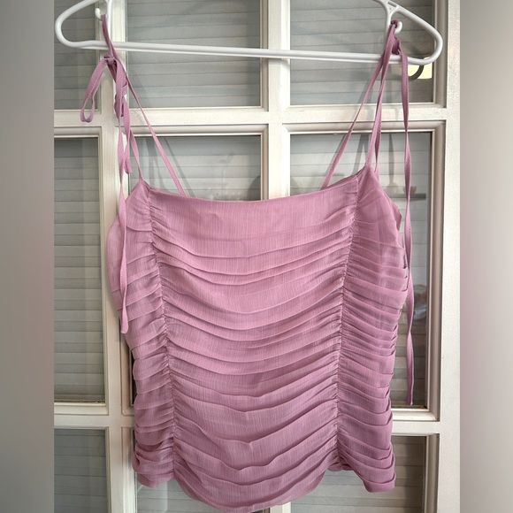 WAYF Top - Picture 1 of 2